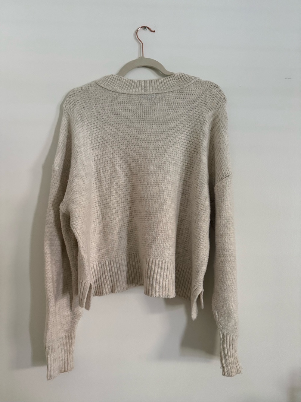 American Eagle Outfitters Cream Crewneck Sweater - Picture 3 of 4